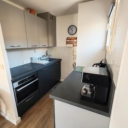 Tres Belle T2, Vue ,le A Pied Apartment