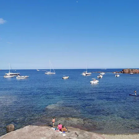 Tres Belle T2, Vue ,le A Pied Сен-Рафаель