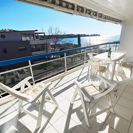 Tres Belle T2, Vue ,le A Pied Сен-Рафаель