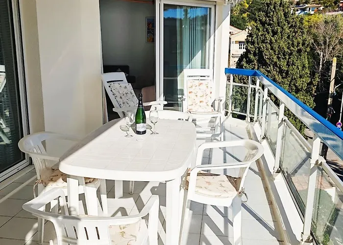 Tres Belle T2, Vue ,le A Pied * Saint-Raphaël